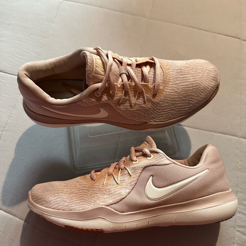 Nike Women's Beige and White Sneakers - Picture 5 of 11